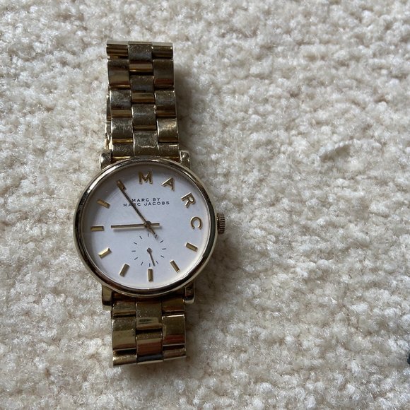 Marc by Marc Jacobs Gold Watch - Picture 1 of 3